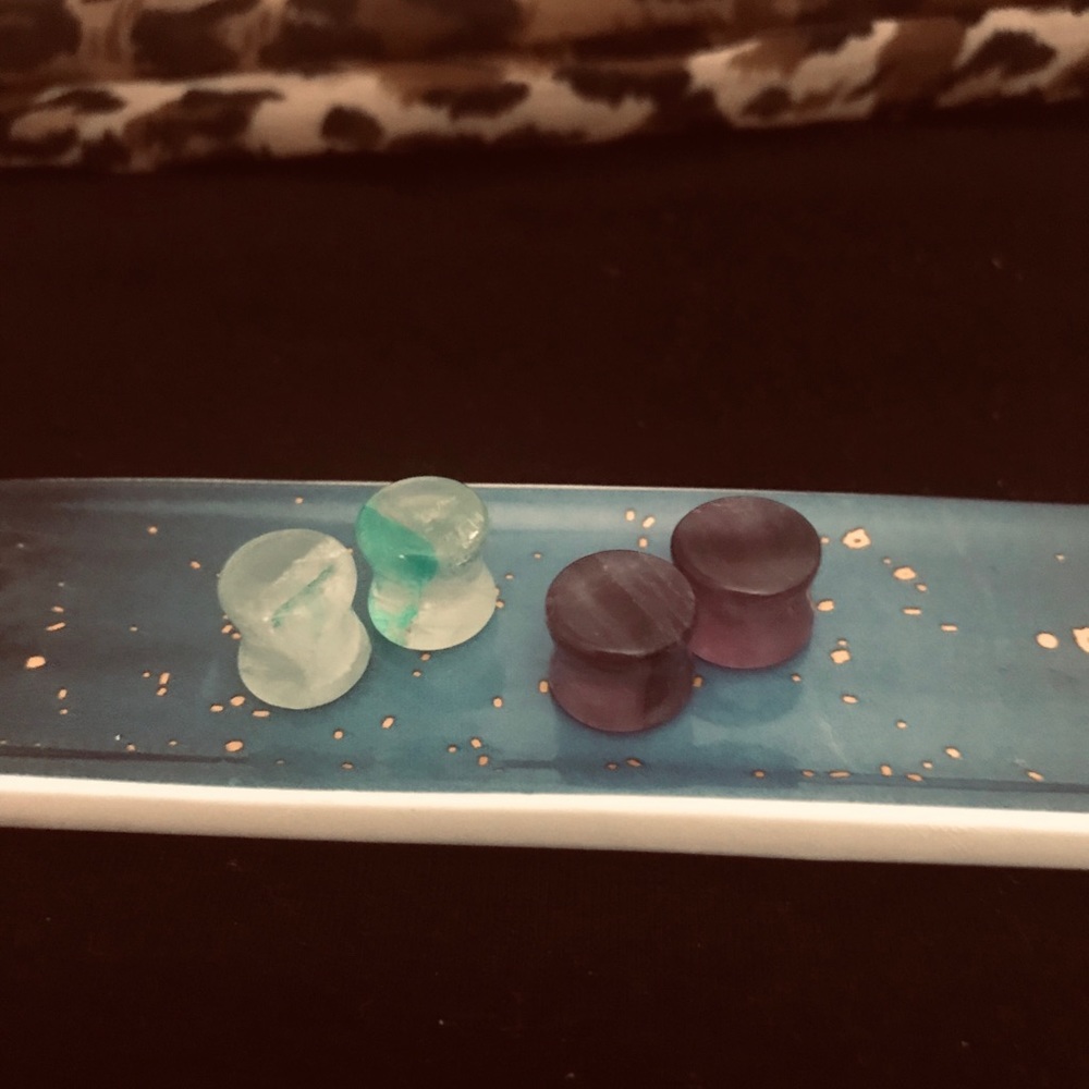 Set of 2: 00 Stone Gauges-10mm